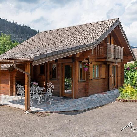 Chalet La Calougeotte, Jardin, Spa Et Sauna Prives Le Ménil المظهر الخارجي الصورة
