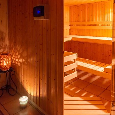 Chalet La Calougeotte, Jardin, Spa Et Sauna Prives Le Ménil المظهر الخارجي الصورة