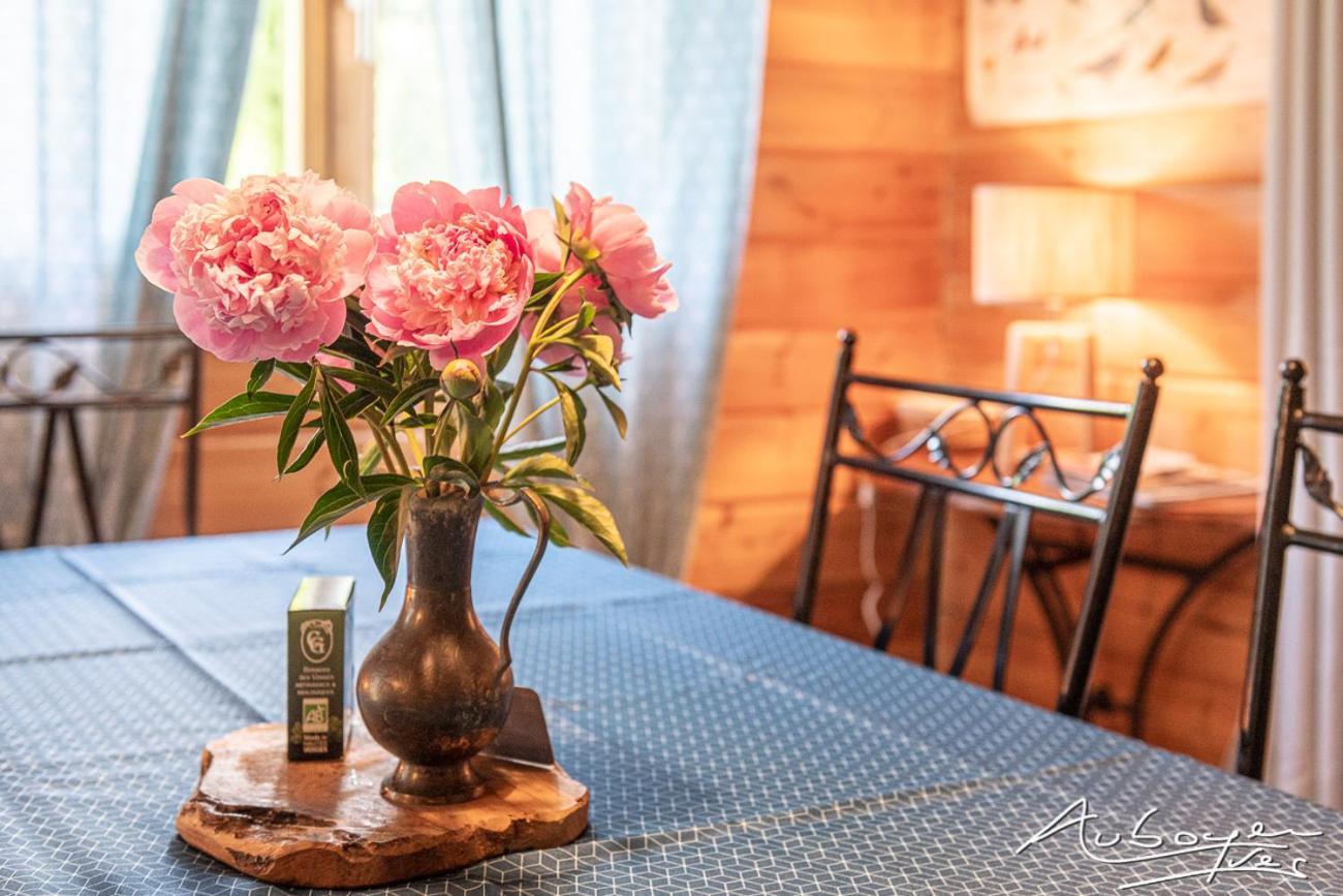 Chalet La Calougeotte, Jardin, Spa Et Sauna Prives Le Ménil المظهر الخارجي الصورة