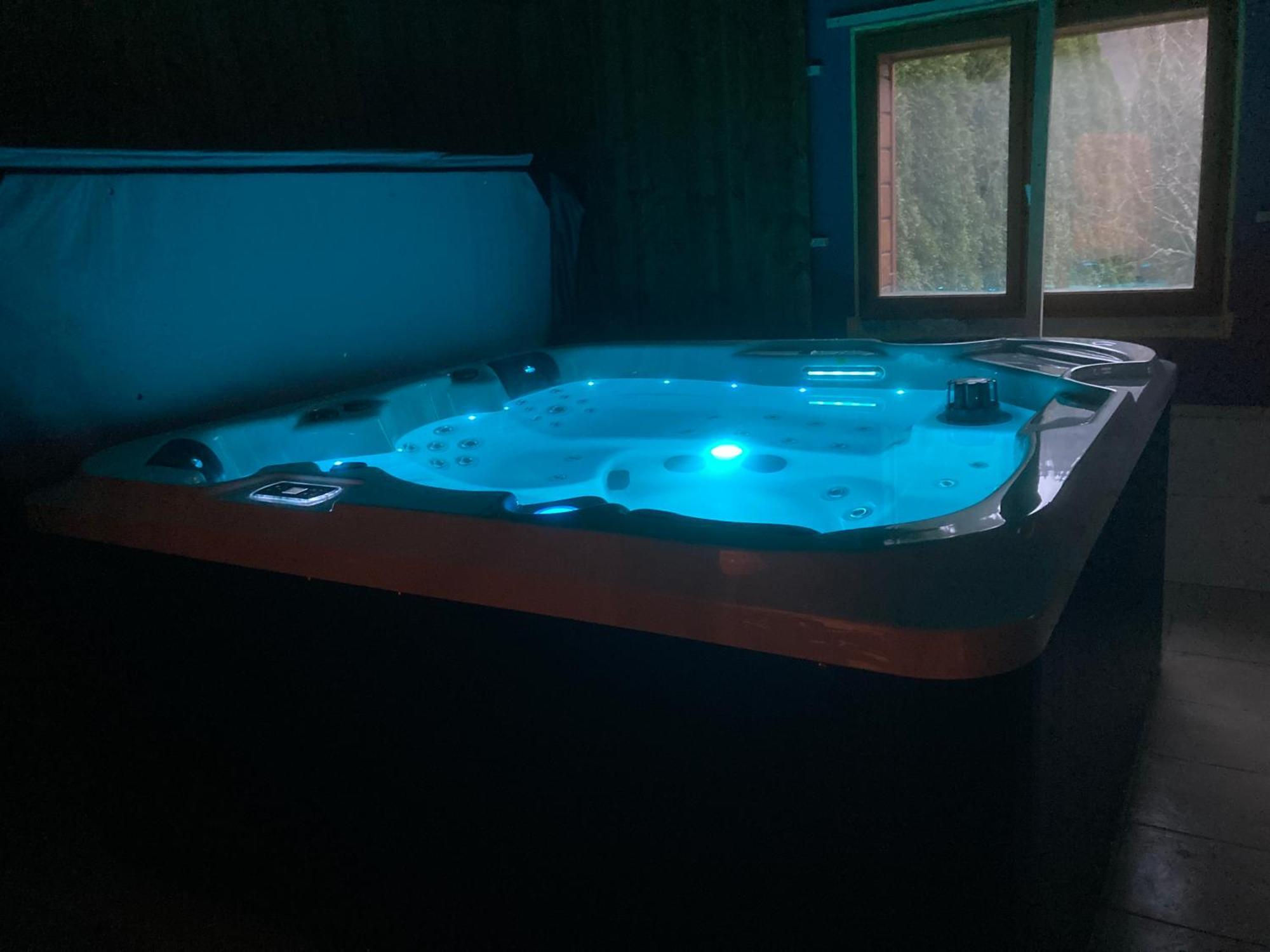 Chalet La Calougeotte, Jardin, Spa Et Sauna Prives Le Ménil المظهر الخارجي الصورة