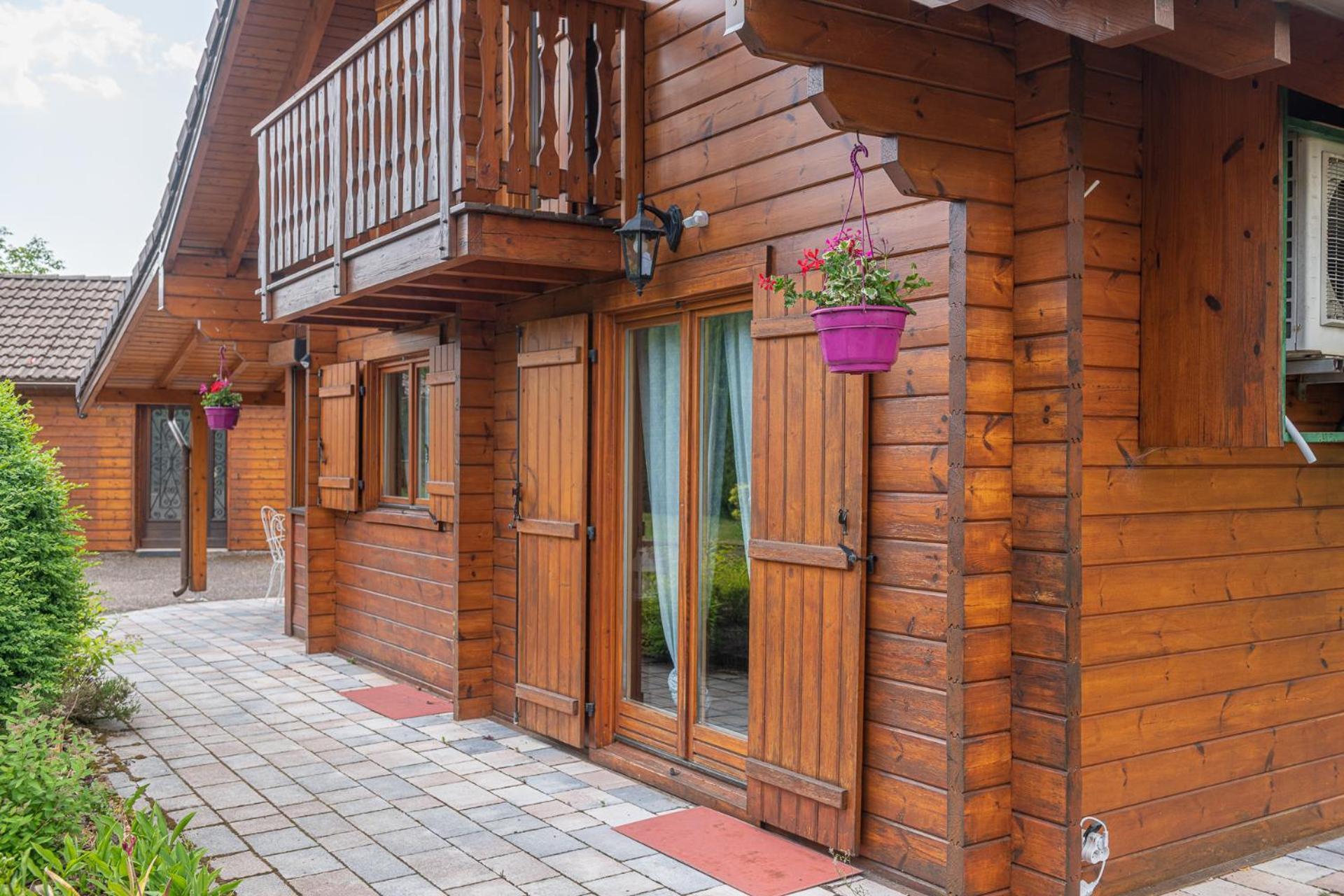 Chalet La Calougeotte, Jardin, Spa Et Sauna Prives Le Ménil المظهر الخارجي الصورة