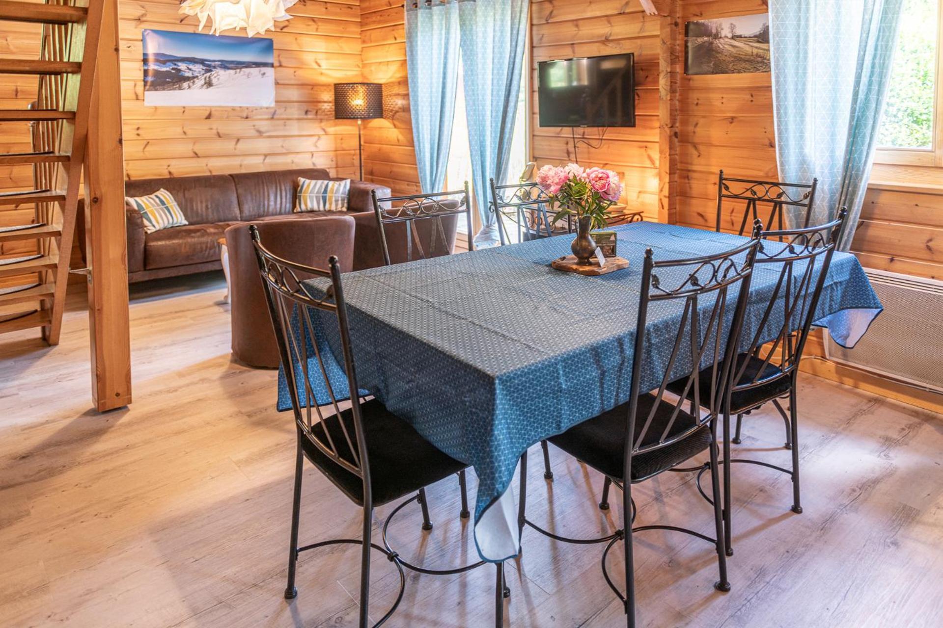 Chalet La Calougeotte, Jardin, Spa Et Sauna Prives Le Ménil المظهر الخارجي الصورة
